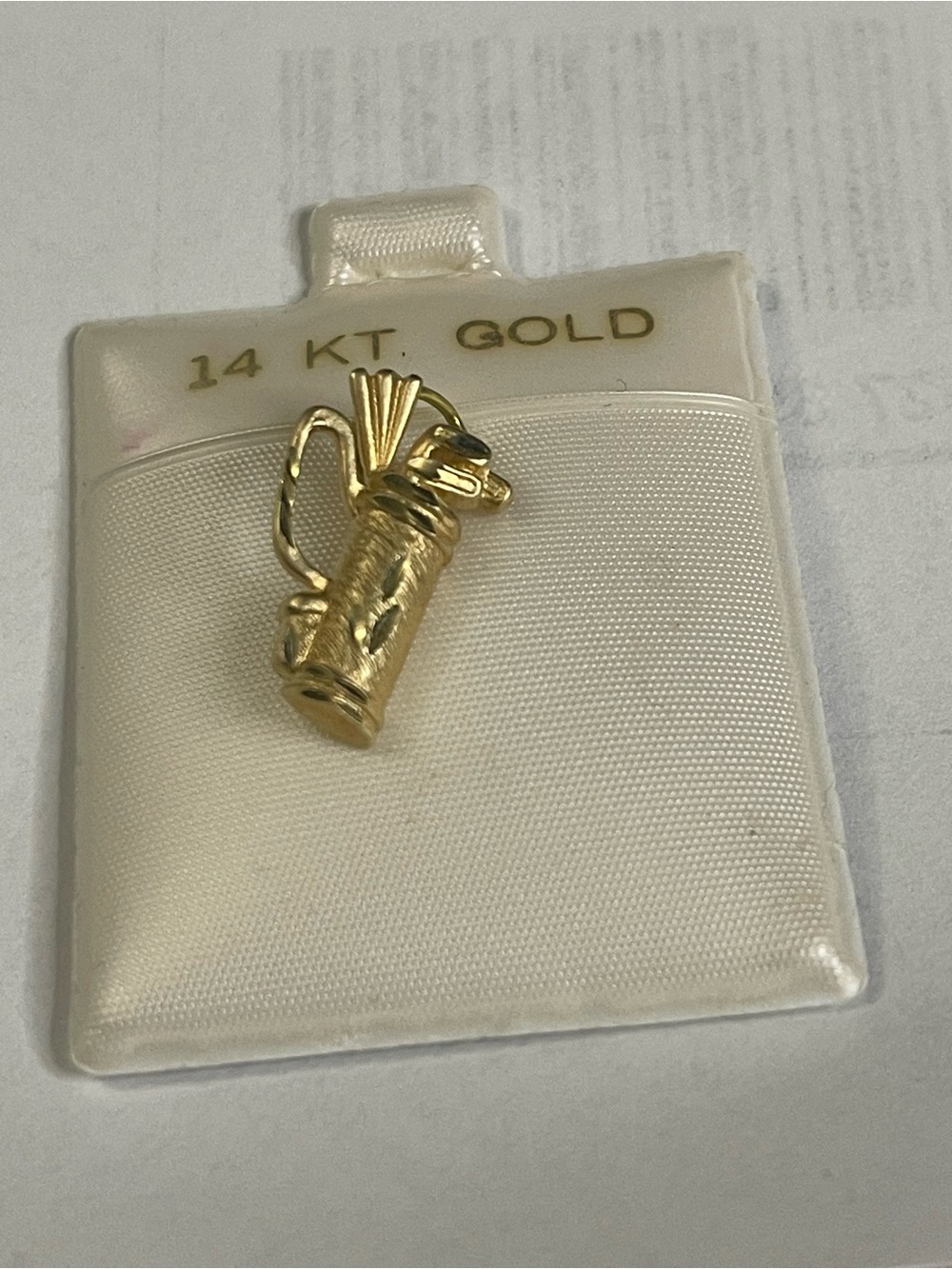 14K Yellow Gold Golf Club Bag Charm Necklace Pendant ~ 1.6g